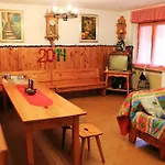 Discover Italy Apartman